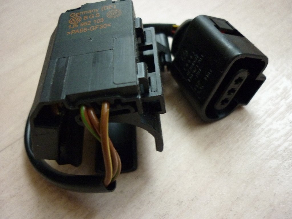 Micro switch achterklep VW., Auto-onderdelen, Ophalen of Verzenden, Nieuw, Voor, Achterklep