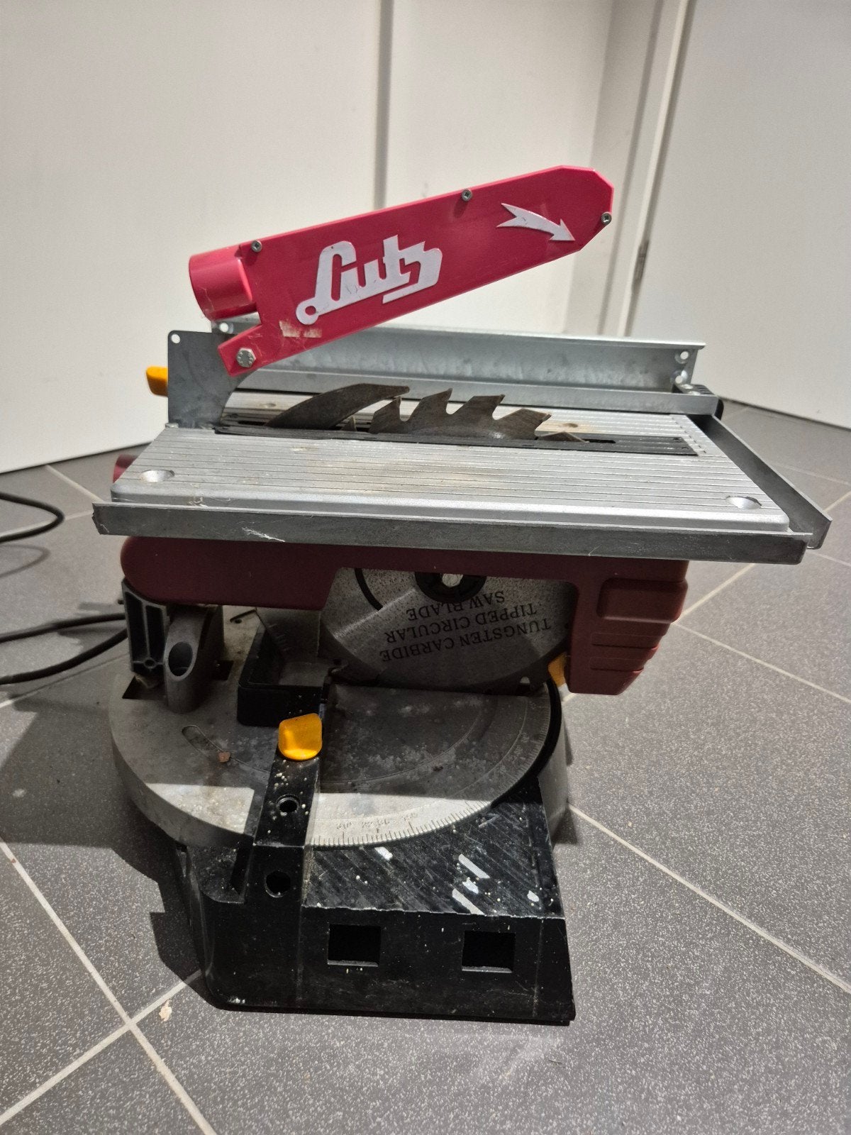 lutz tafelzaagmachine, Ophalen, Onbekend, Onbekend, Onbekend
