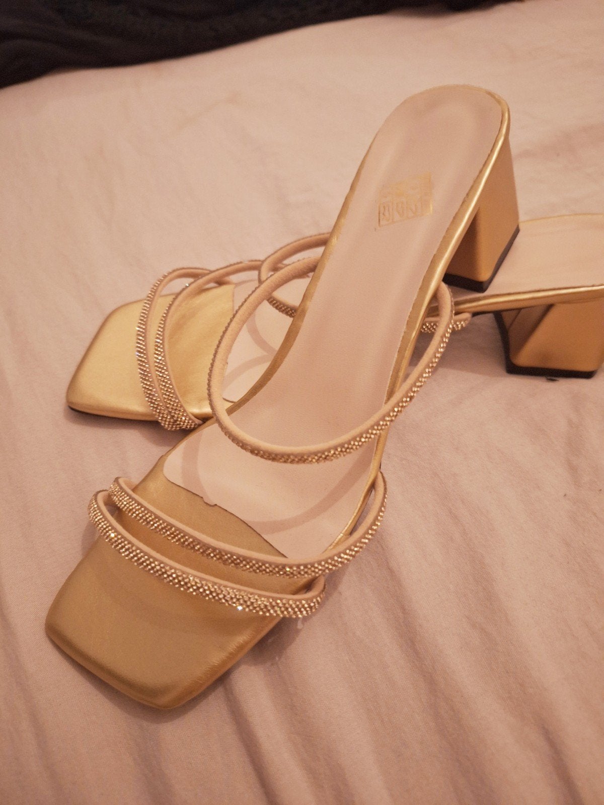 dames sandaal met hak, Kleding | Dames, Schoenen, Nieuw, Roze, Sandalen of Muiltjes, Ophalen of Verzenden