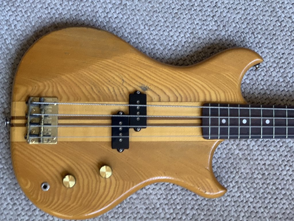 Westone Thunder 1 Basgitaar uit 1984, Ophalen, Zo goed als nieuw, Elektrisch