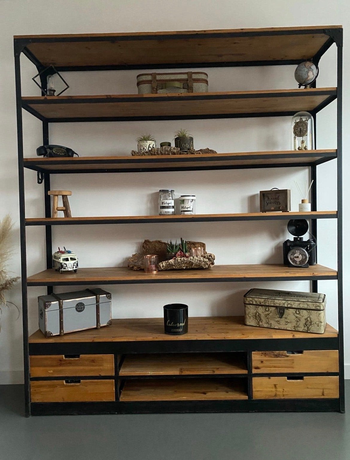 Industriële (boeken)kast met lades, planken en ladder, Ophalen, Gebruikt, 200 cm of meer, Minder dan 150 cm