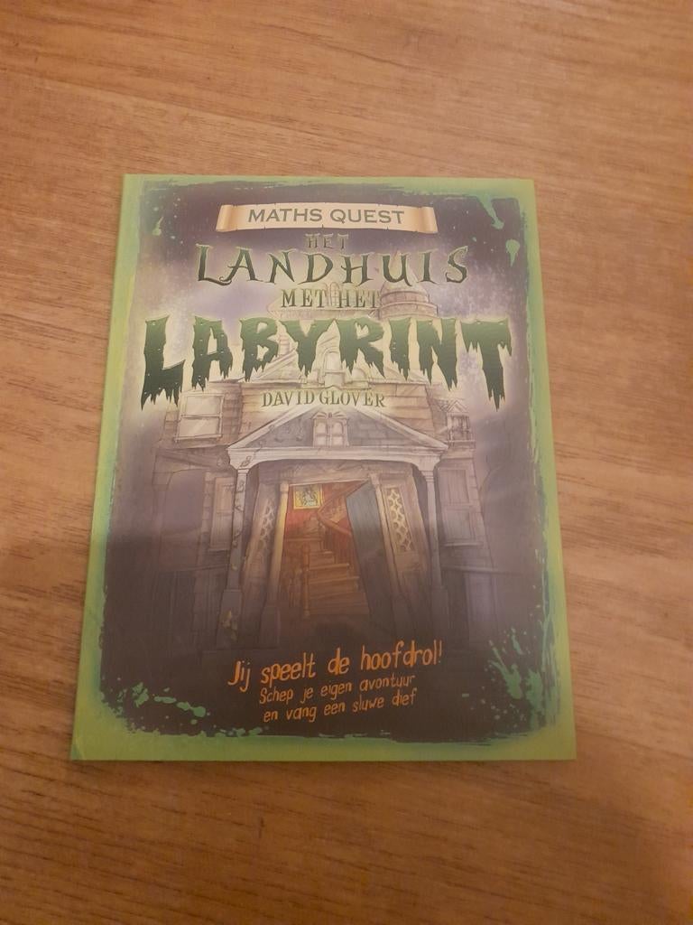 David Glover -mathz quest, Boeken, Fictie algemeen, Ophalen of Verzenden, Zo goed als nieuw, David Glover