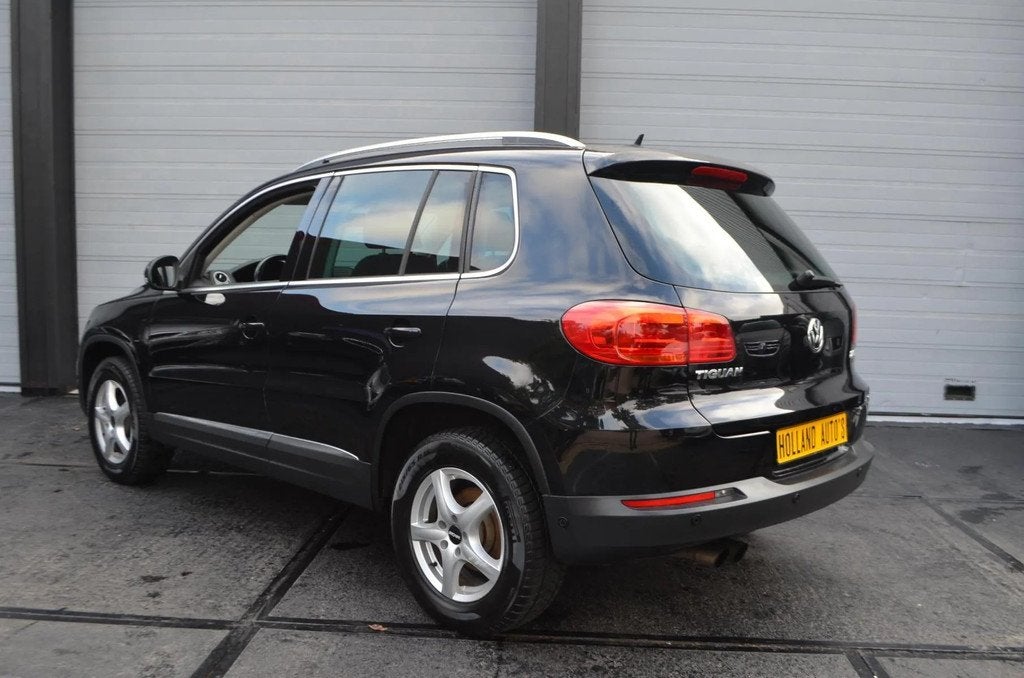 Volkswagen Tiguan 2.0 TSI DSG 4Motion, Auto's, Volkswagen, Automaat, Gebruikt, Zwart, 4 cilinders