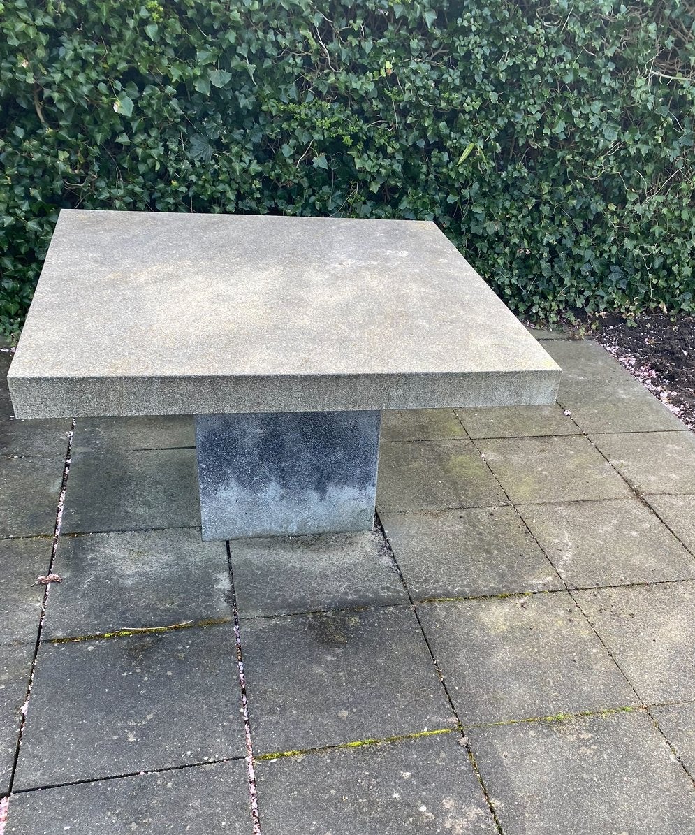 Foto 4 van Betonnen Intratuin tuintafel Amsterdam 130x130