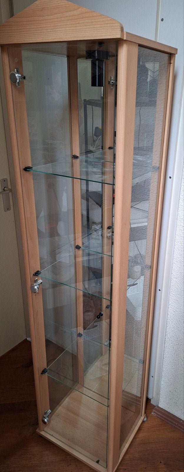 Vitrinekast met 3 glazen leggers, Huis en Inrichting, Kasten | Vitrinekasten, Ophalen, Minder dan 50 cm, Gebruikt, 150 tot 200 cm