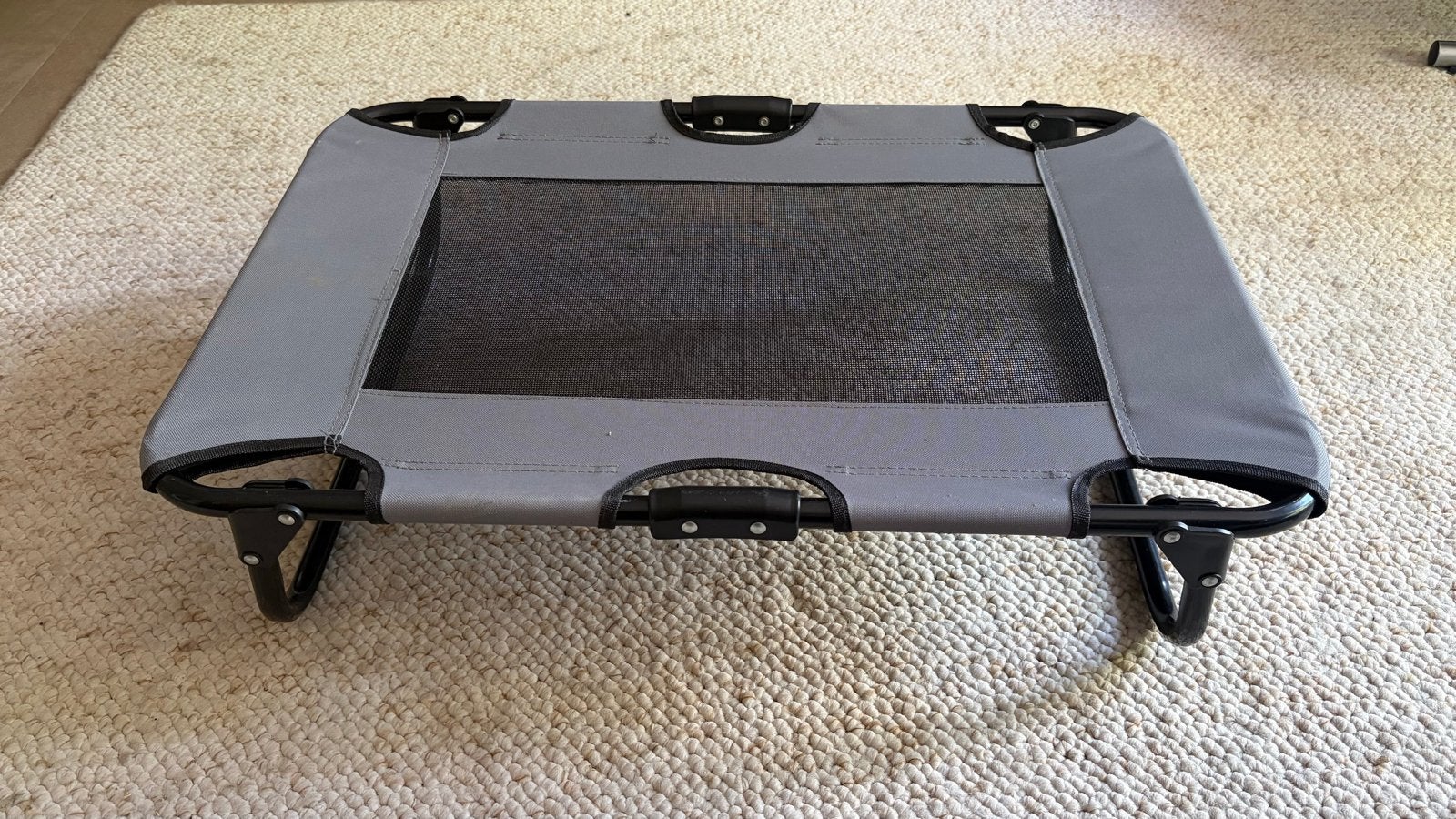 Opvouwbaar camping hondenbed/ stretcher, Ophalen of Verzenden, Zo goed als nieuw, Overige