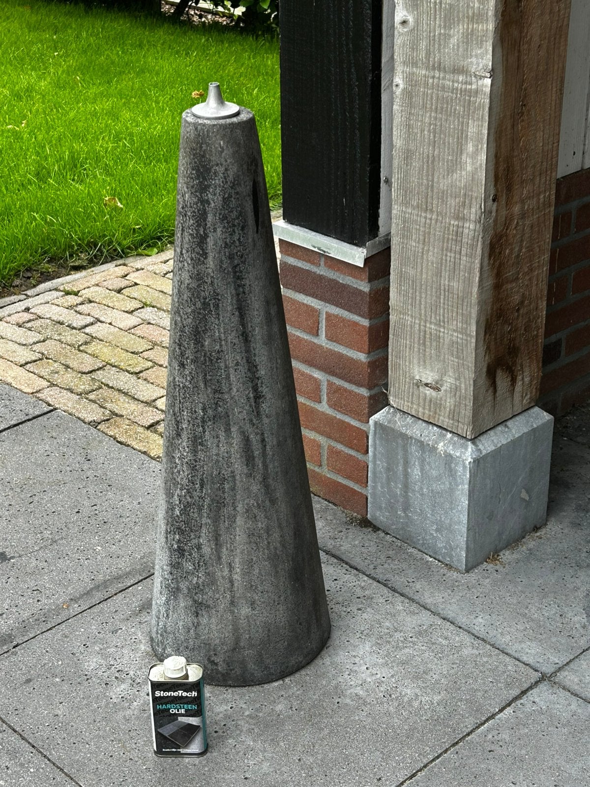 Oliebrander fakkel steen terazzo voor buiten hoogte 80cm, Tuin en Terras, Ophalen of Verzenden, Gebruikt