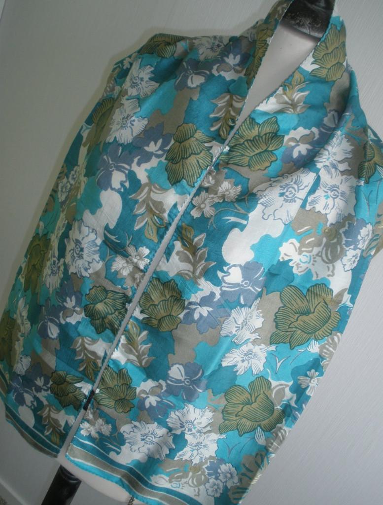 Vintage zijde sjaal, Ophalen of Verzenden, Zo goed als nieuw, Maat 46/48 (XL) of groter, Sjaal