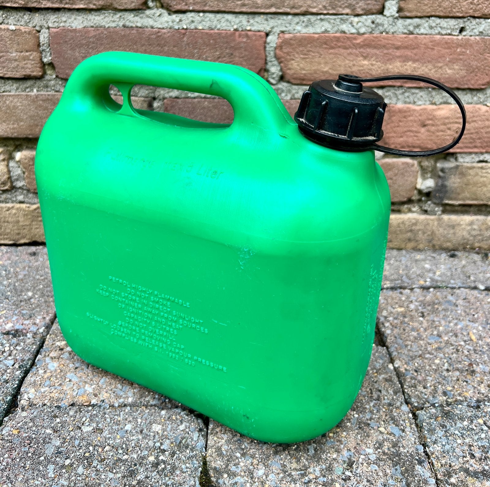 Jerrycan 5 liter, Auto diversen, Ophalen of Verzenden, Zo goed als nieuw