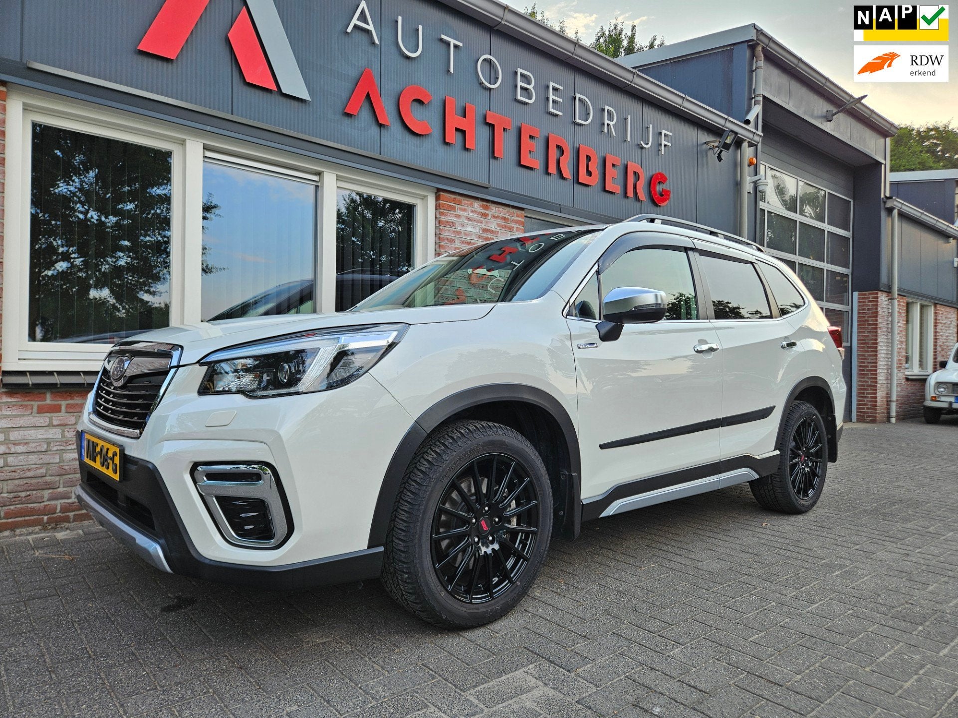 Subaru Forester 2.0 AWD Comfort Benzine/Grijs Kenteken! Trek, Euro 6, 4 cilinders, 150 pk, Origineel Nederlands