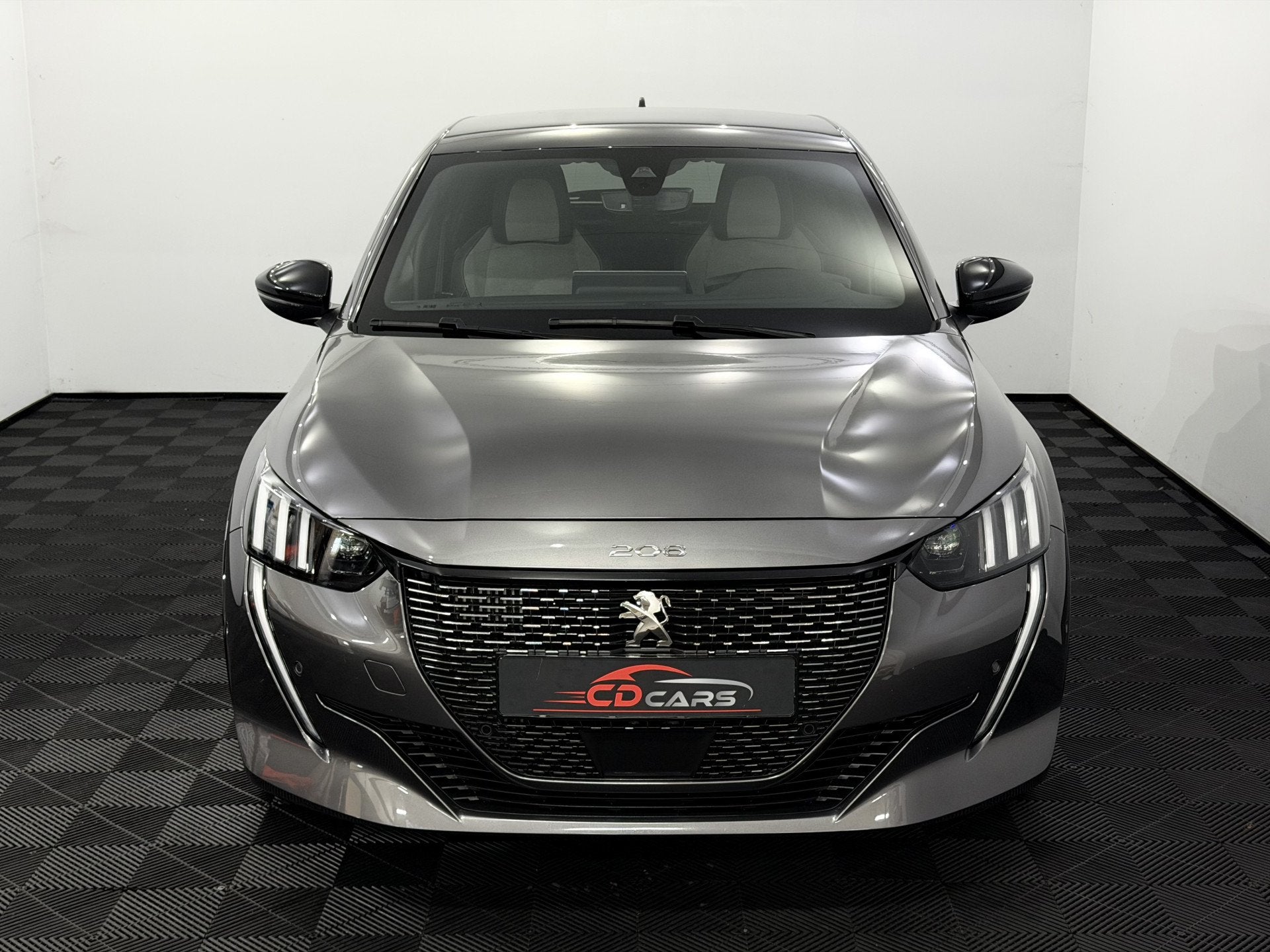 Peugeot 208 1.2 PureTech GT Pack Camera, Navi, Keyless start, Gebruikt, Euro 6, 1199 cc, 1133 kg