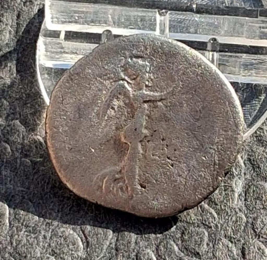 Quinarius Hadrianus - Zilveren Romeinse Munt, Ophalen of Verzenden, Overige landen, Losse munt, Zilver