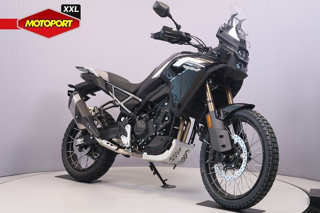 CFMOTO 450 MT RALLY EDITION (bj 2026), Nieuw, Toermotor, BW Import, Battelsesteenweg 471
B-2800  Mechelen, BE