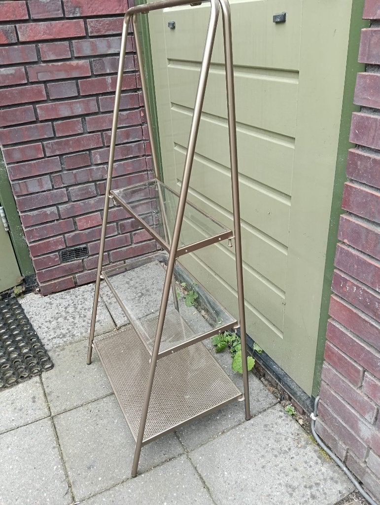 Goudkleurig metalen ladderrek met glazen planken, Ophalen, Zo goed als nieuw
