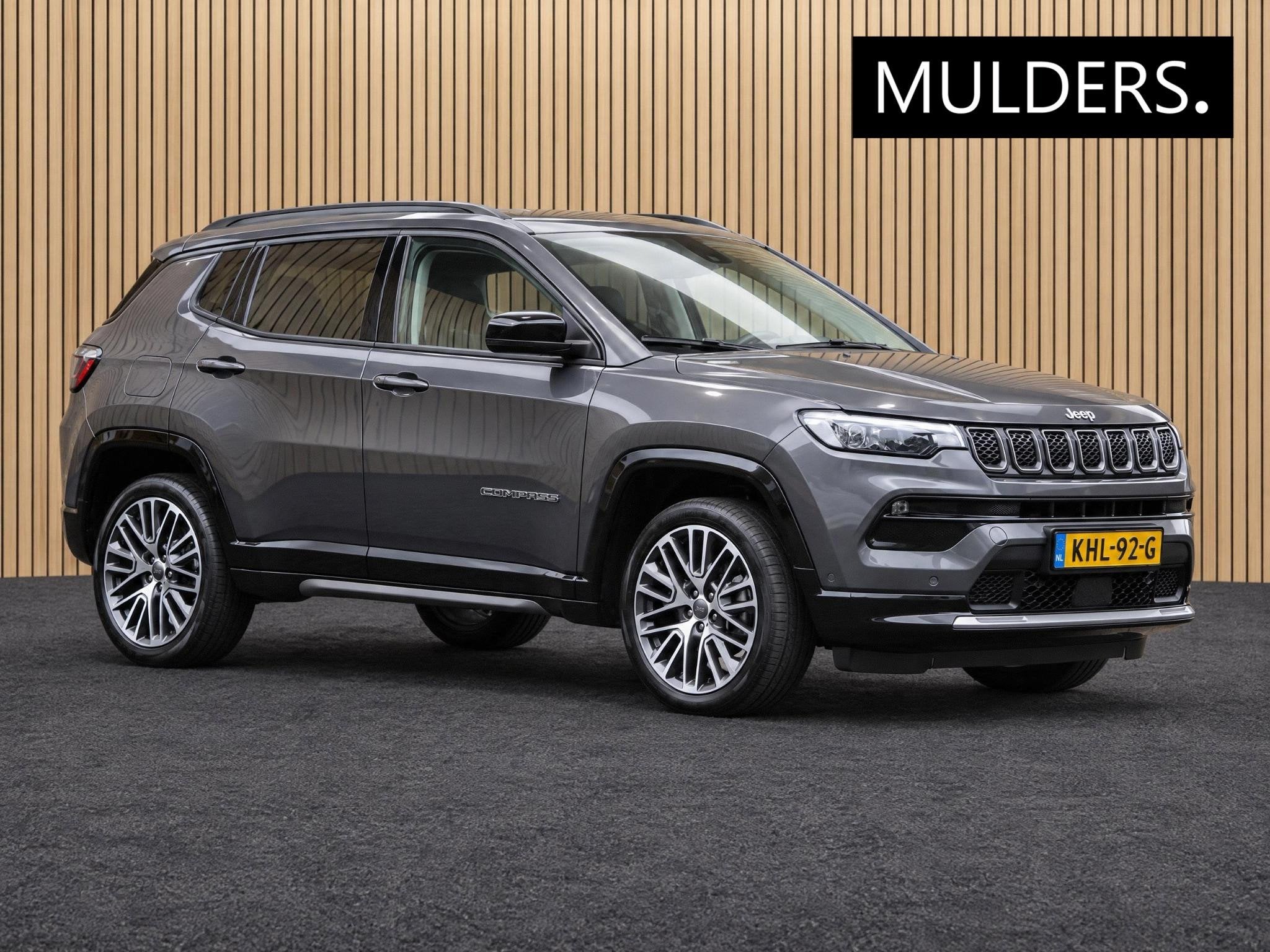 Jeep Compass 1.5T e-Hybrid S Automaat | Navi / Leder / Camer, Auto's, 12 maanden, Gebruikt, Euro 6, 4 cilinders
