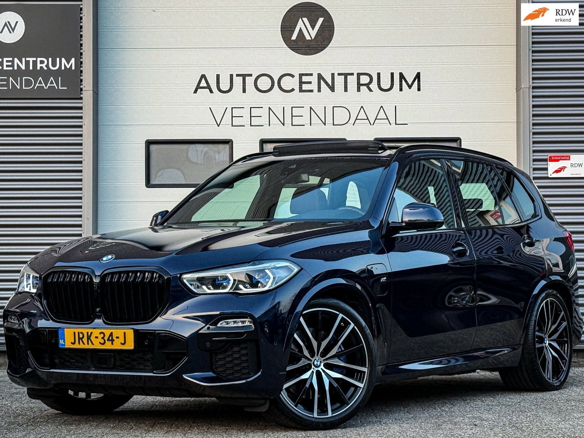 BMW X5 45e XDrive45e High Executive 3X M-SPORT SOH 97% INDIV, Auto's, Dealer onderhouden, 394 pk, Blauw, Hybride Elektrisch/Benzine