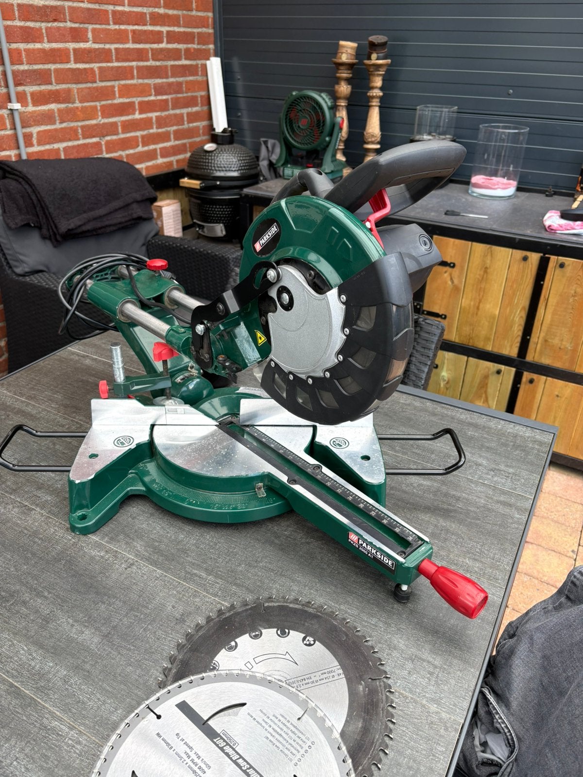 Parkside afkort/verstekzaag, Doe-het-zelf en Verbouw, Ophalen, Gebruikt, Afkortzaag, 30 tot 70 mm