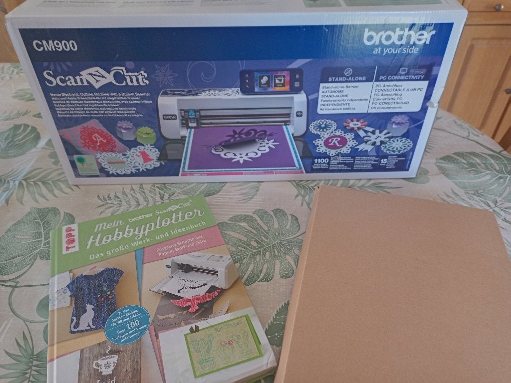 Brother Scan&Cut CM900 met veel accessoires, Ophalen of Verzenden, Zo goed als nieuw, Overige thema's, Overige typen