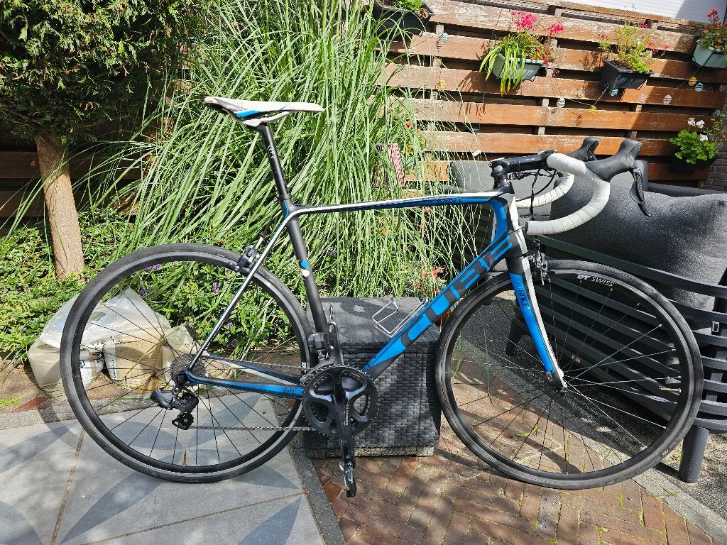 Cube Agree Ultegra Di2 2x10s, maat 60, velgrem, DT-Swiss, 28 inch, Gebruikt, Carbon, 15 tot 20 versnellingen