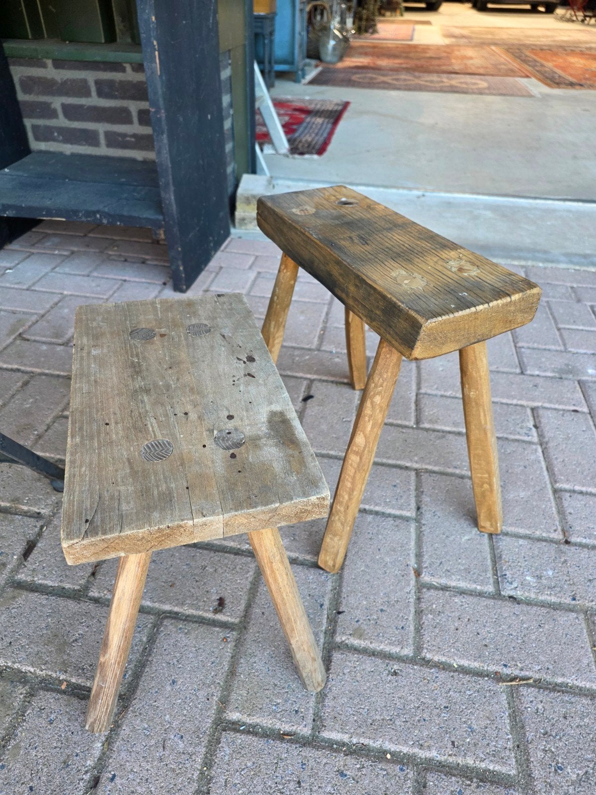 Landelijke oud houten krukjes, Ophalen of Verzenden, Hout