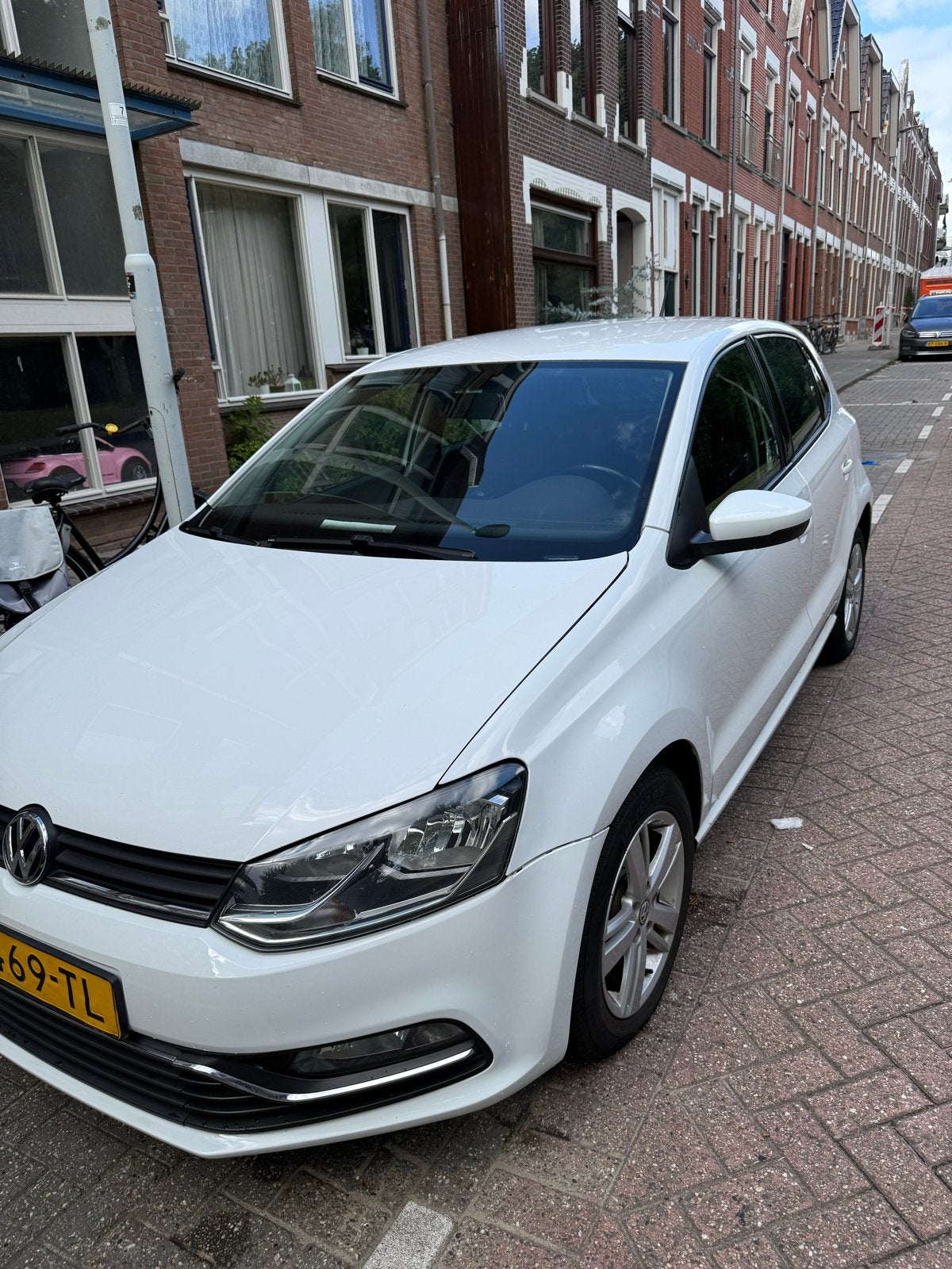 Volkswagen Polo 1.2 TSI 66KW 2015 Wit, Auto's, 40 €/maand, 4 cilinders, Wit, Handgeschakeld