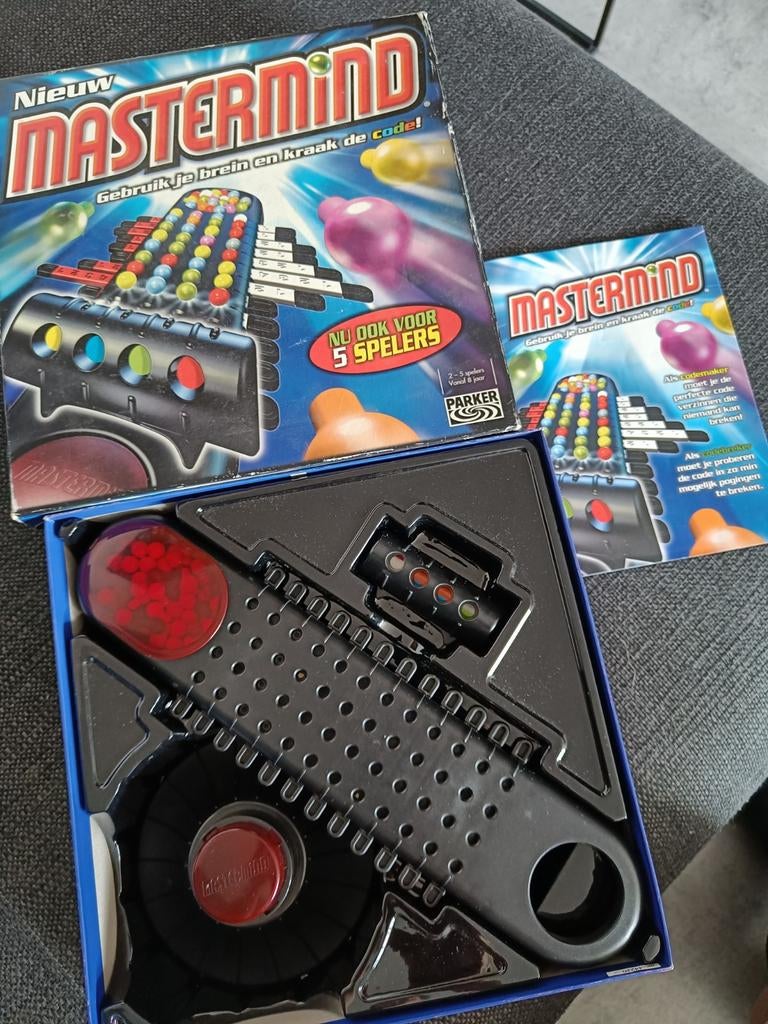 Nieuw Mastermind Bordspel - Kraak de Code!, Vijf spelers of meer, Ophalen of Verzenden, Gebruikt, Parker