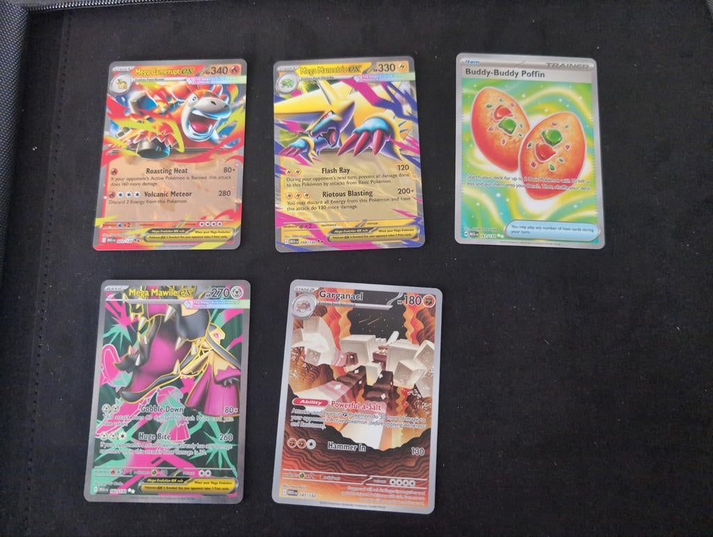 Pokémon kaarten Mega Mawile, Garganacl, Ophalen of Verzenden, Zo goed als nieuw, Meerdere kaarten
