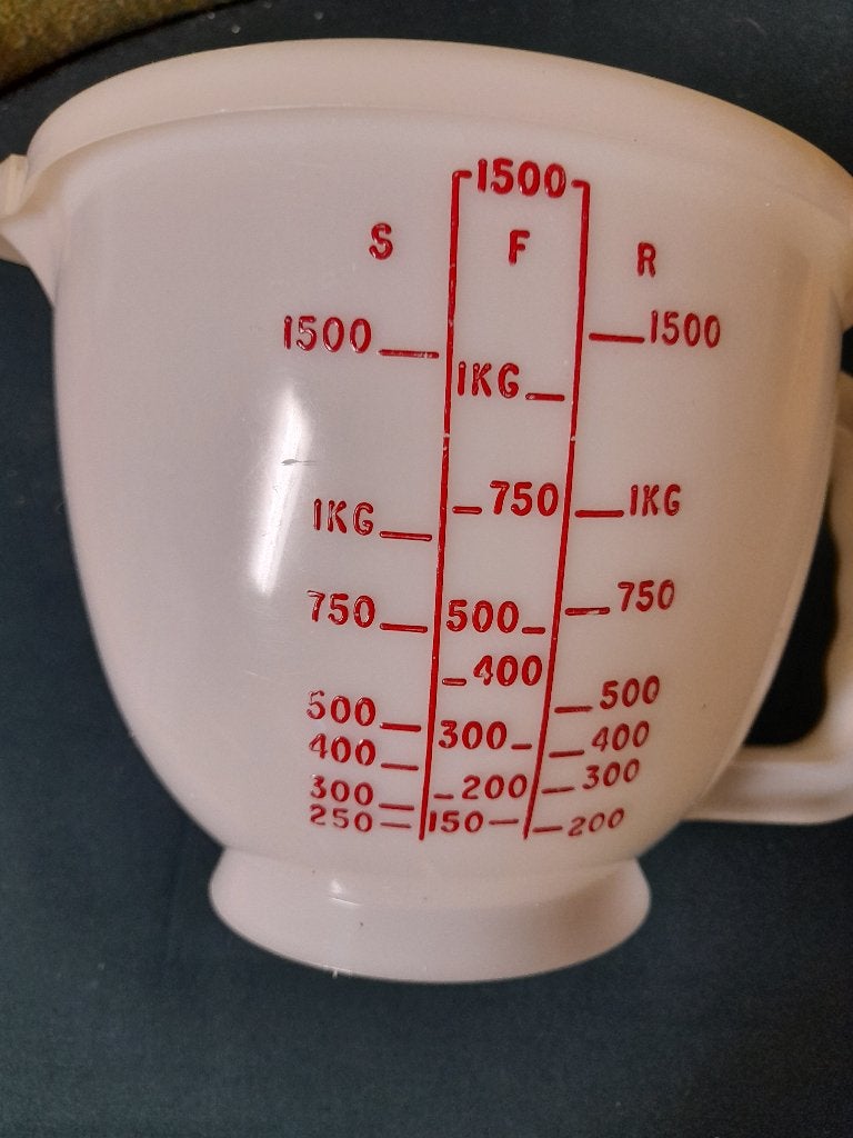 Vintage Tupperware maatbeker met deksel, Ophalen, Gebruikt, Met deksel, Bak of Kom