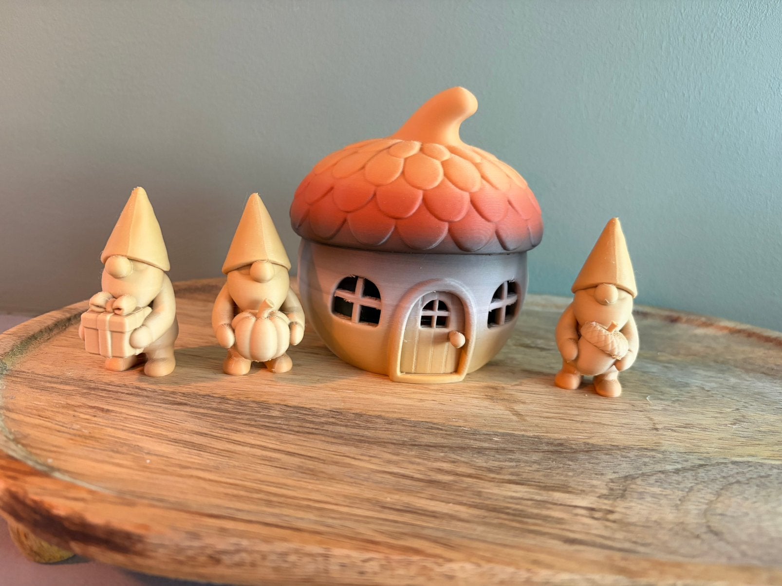 Herfst gnoompjes met eikel huisje ( voor ledlichtje), Ophalen of Verzenden, Nieuw, Dier