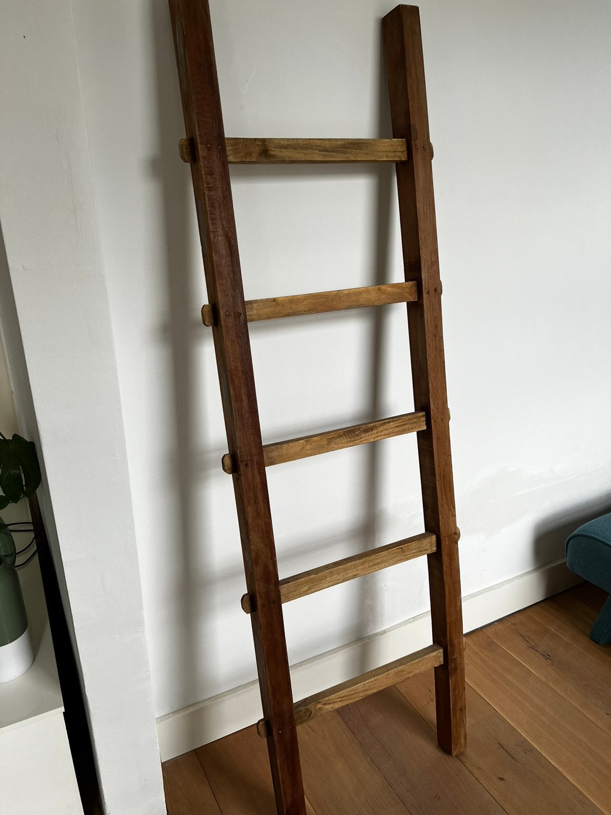 Decoratieve ladder, Ophalen, Zo goed als nieuw, Minder dan 2 meter