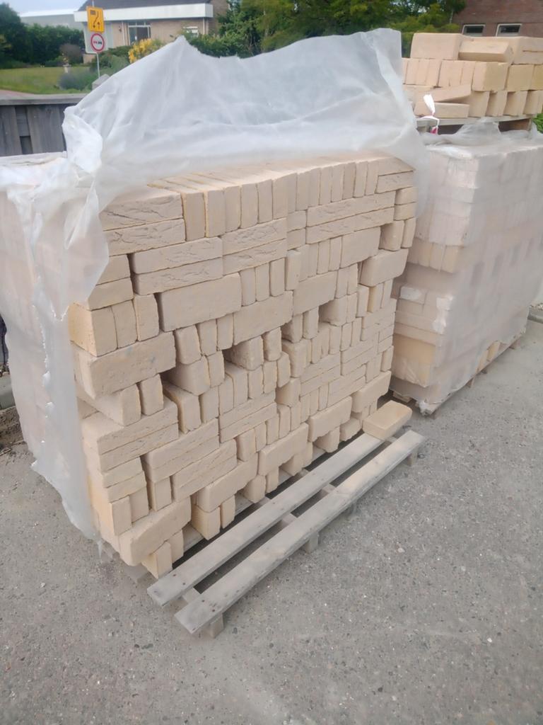 Bakstenen - 3.5 Pallets (396 st, Doe-het-zelf en Verbouw, Metselstenen, Nieuw, Bakstenen, Ophalen