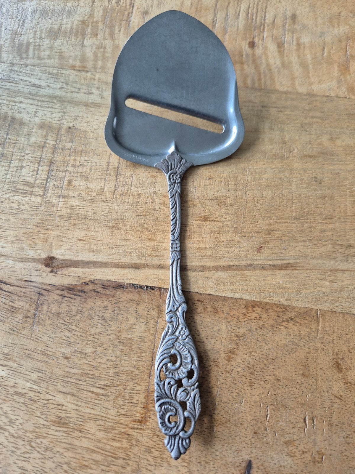 Vintage Gero 90 Kaasschaaf met sierlijk han8dvat, Antiek en Kunst, Ophalen of Verzenden