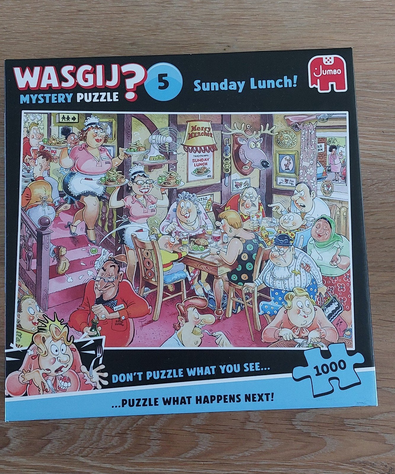 Wasgij Mystery Legpuzzel nr.5 - 1000 stukjes - Sunday Lunch!, Ophalen of Verzenden, 500 t/m 1500 stukjes, Zo goed als nieuw, Legpuzzel