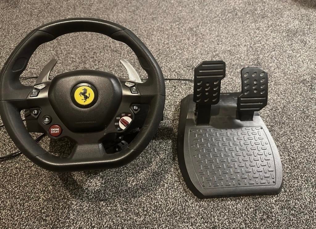 Thrustmaster T80 Ferrari 488 GTB Edition Stuurwiel PS4, Ophalen of Verzenden, Gebruikt, Stuur of Pedalen, PlayStation 4