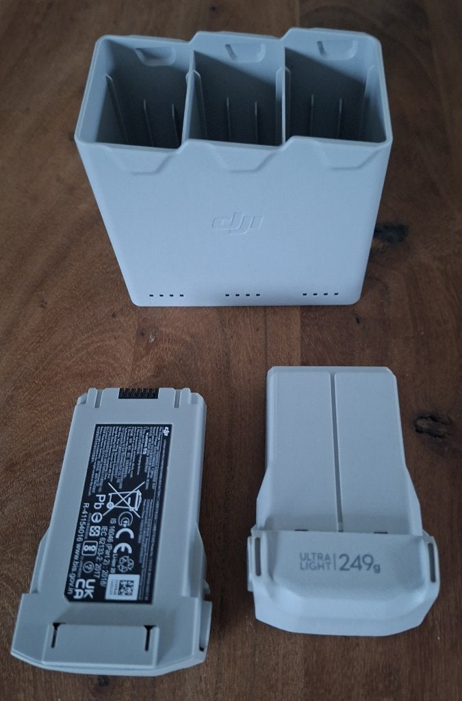 DJI Mini 3 Pro Intelligente Flight Batterij + Charging 3/4, Ophalen of Verzenden, Zo goed als nieuw
