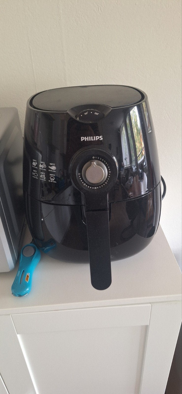 Philips Airfryer - Compact en Efficiënt Frituren, Ophalen