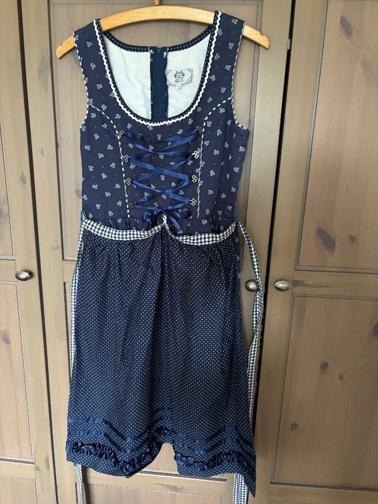 Dirndl meisjes, Ophalen of Verzenden, Kleding, Maat 34 (XS) of kleiner, Overige thema's
