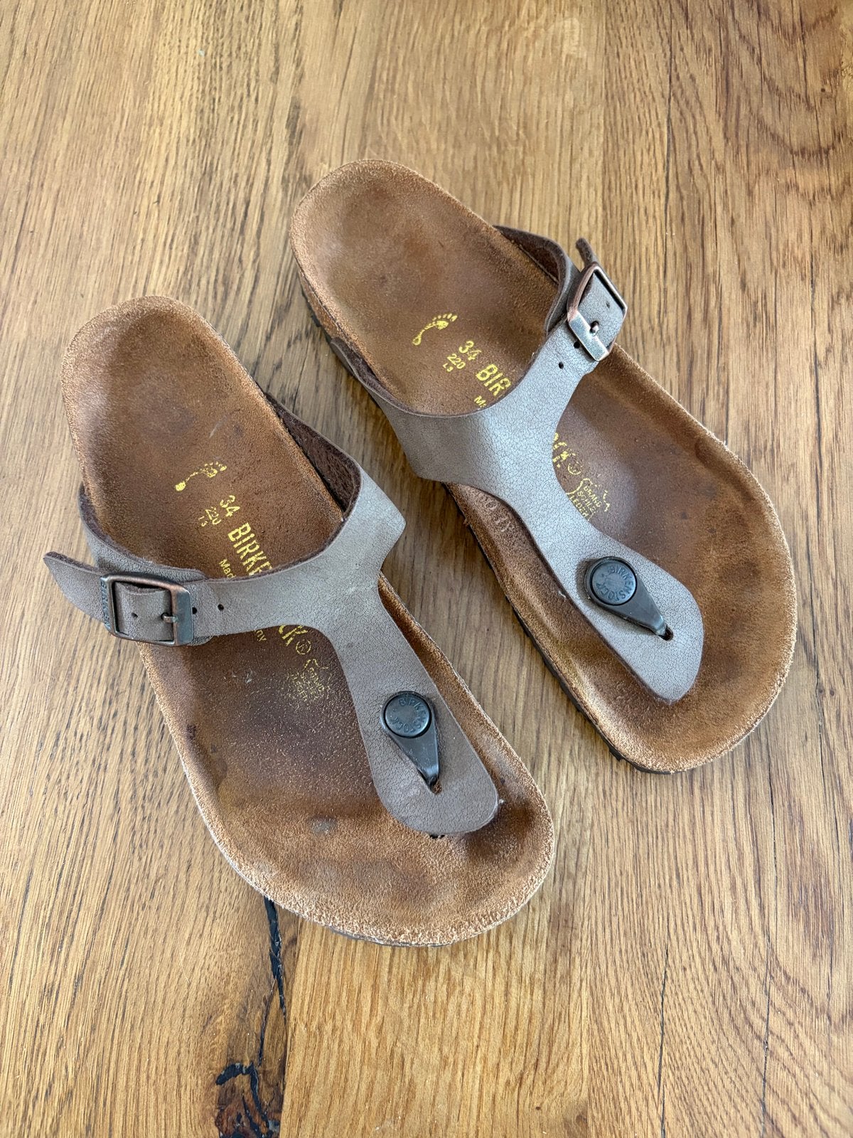 Birkenstock Gizeh teenslippers maat 34, Ophalen of Verzenden, Gedragen, Bruin, Slippers
