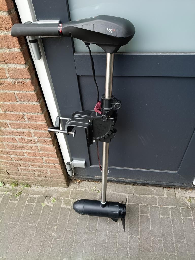 Rhino vx 80 v2 fluister motor voor de karpervisser., Watersport en Boten, Hengelsport | Karpervissen, Ophalen of Verzenden, Zo goed als nieuw