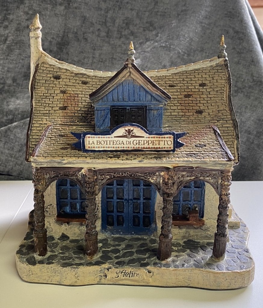 Luville Efteling - Huis van Gepetto -zo goed als nieuw, Verzamelen, Ophalen of Verzenden, Zo goed als nieuw, Onbekend, Beeldje of Poppetje