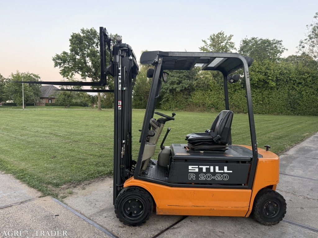 Still 2 tonner elektrisch triplo 4.5M freelift Sideshift, Info@vanbeurdenheftrucks.nl, Still, Heftruck, Ophalen of Verzenden
