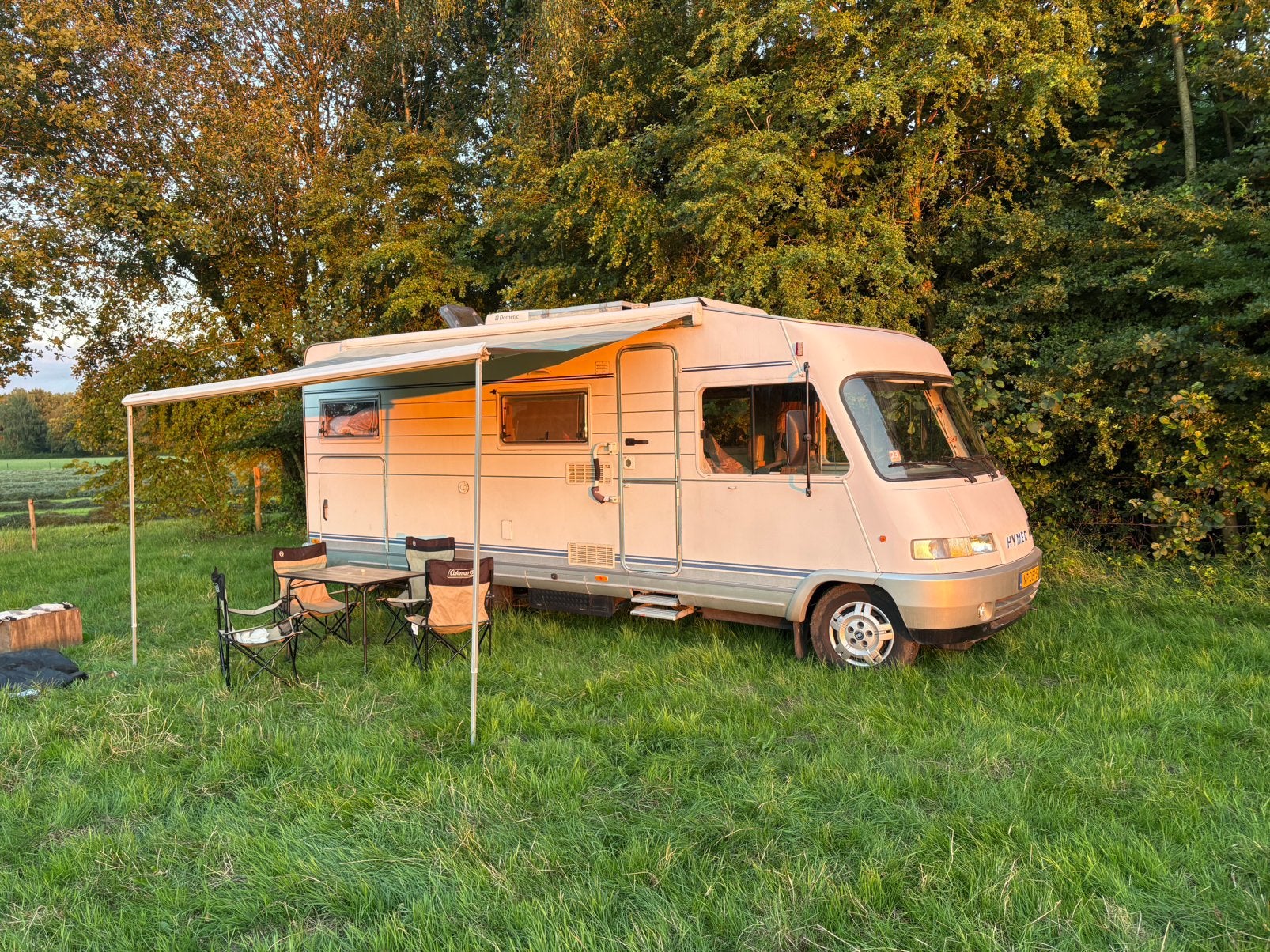 Camper Hymer B644 G fiat ducato 2,5 116 pk met evt stalling, Caravans en Kamperen, Campers, Integraal, Buitenlamp, Ringverwarming
