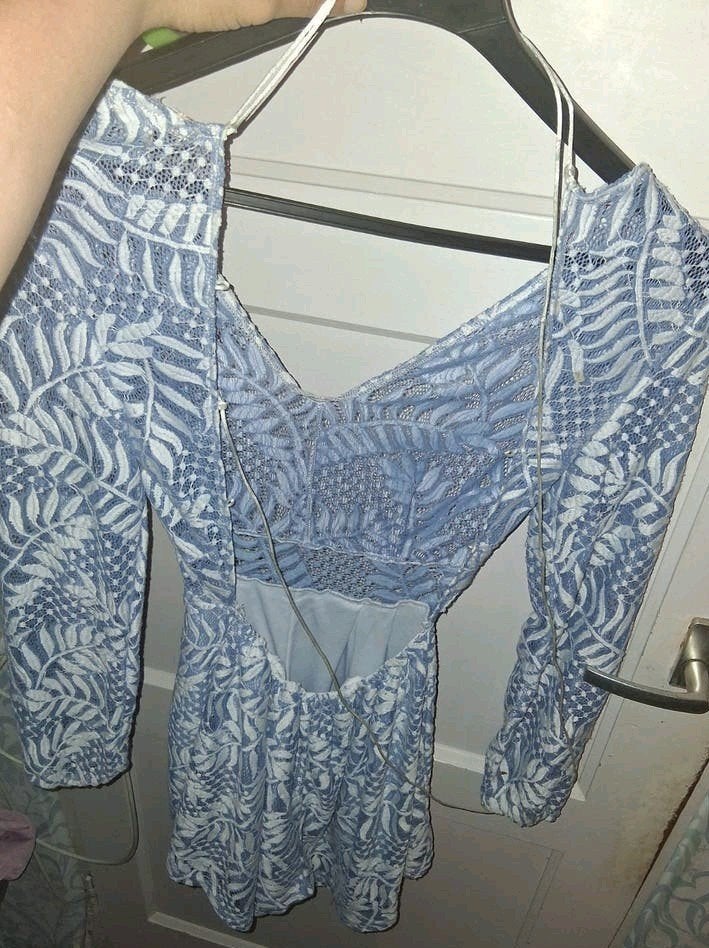 Maison Ruma Playsuit met kant en open rug - Maat XS, Kleding | Dames, Jurken, Maison Ruma, Blauw, Ophalen of Verzenden, Zo goed als nieuw