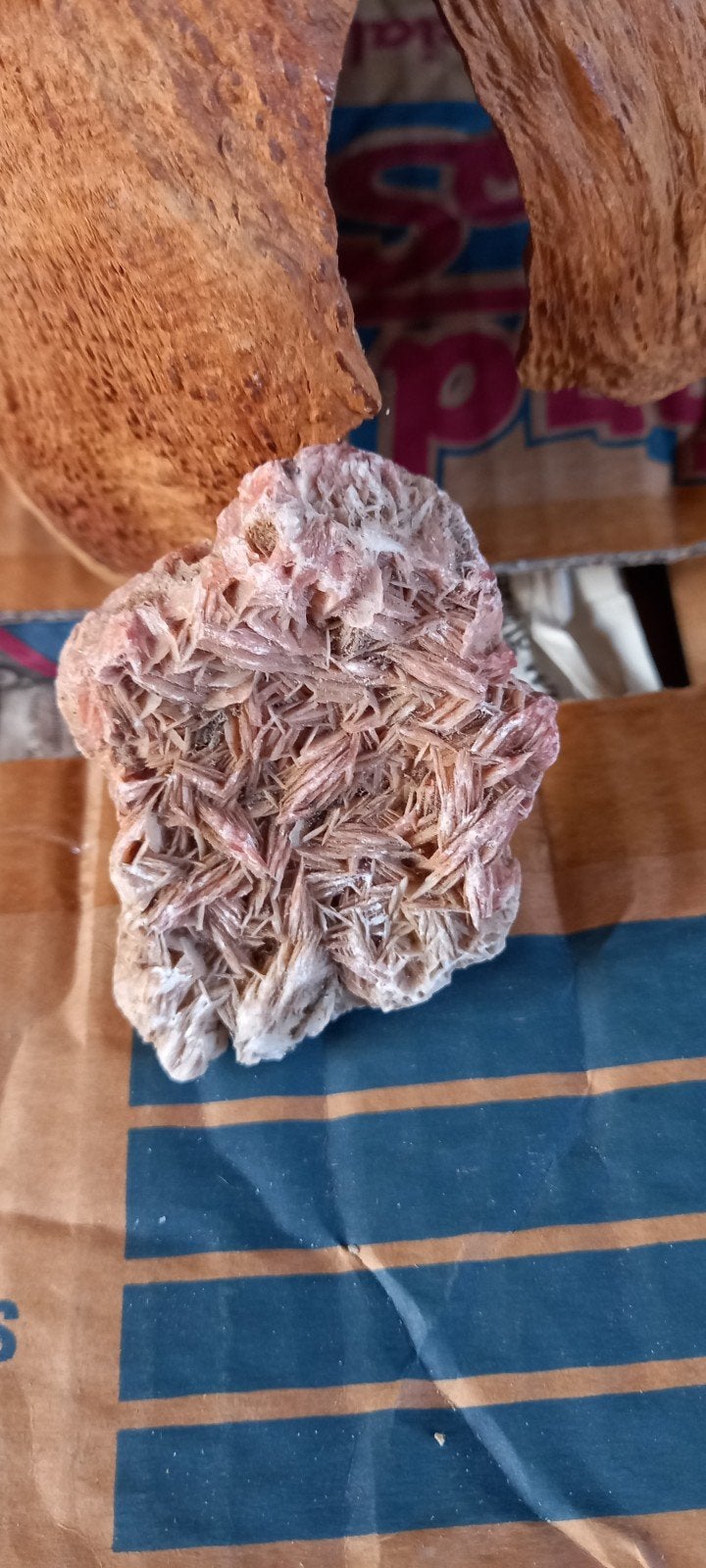 Woestijnroos Mineraal - Uniek Natuurlijk Kunstwerk, Verzamelen, Mineralen en Fossielen, Ophalen of Verzenden, Mineraal