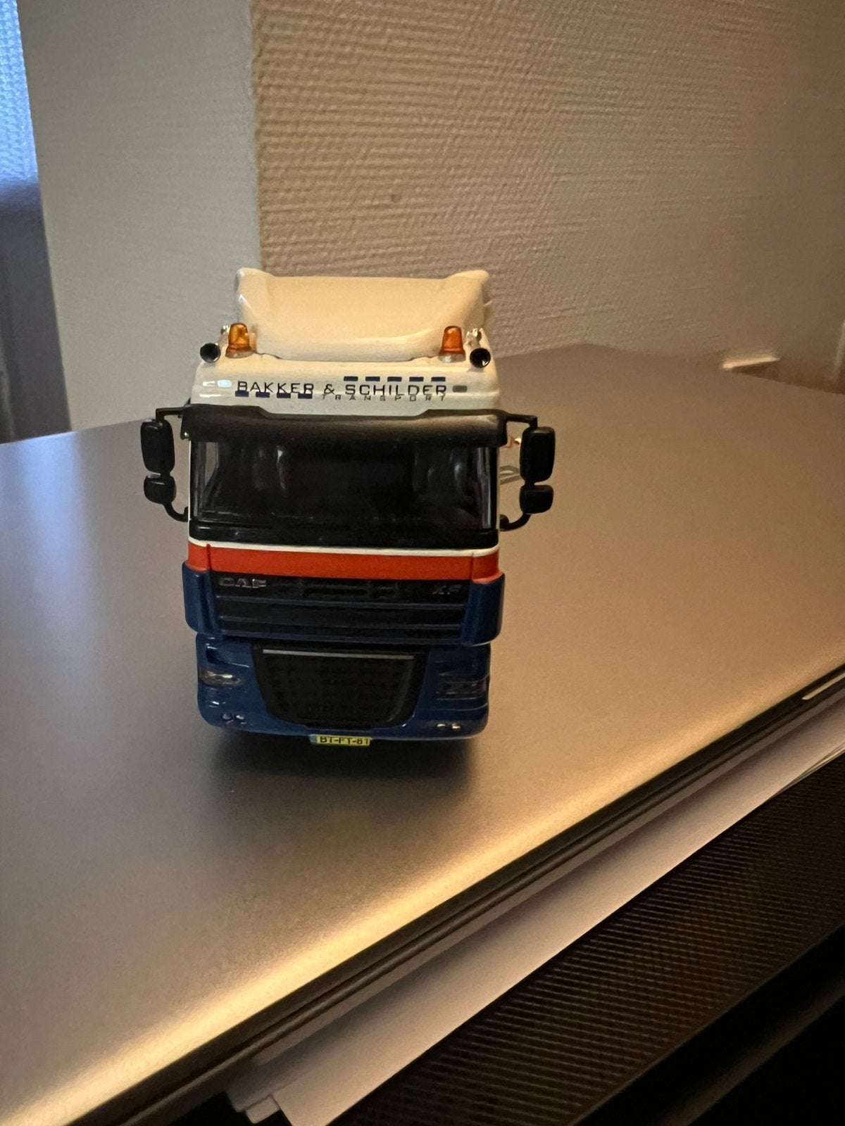 Wsi 1:50 Bakker/Schilder, Ophalen of Verzenden, Nieuw, Bus of Vrachtwagen, Wsi