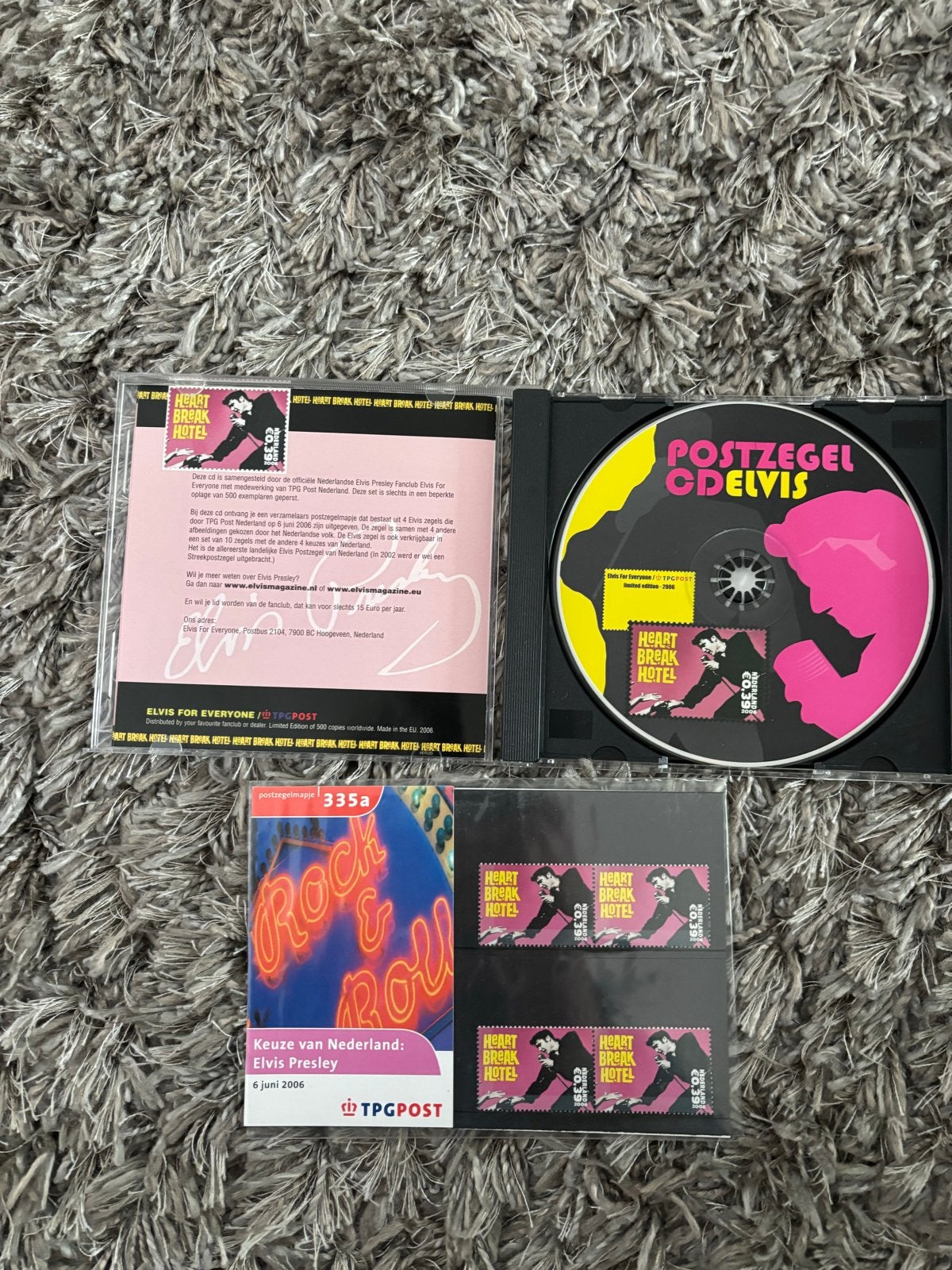 Elvis Presley CD + Postzegels - Limited Edition 2006, Ophalen of Verzenden, Nederland
