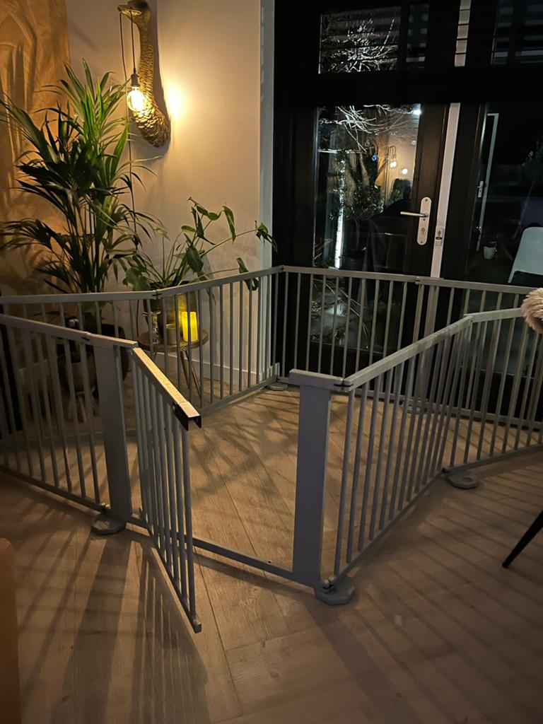 Grondbox, puppyren, Dieren en Toebehoren, Hondenbenches, Gebruikt, Ophalen