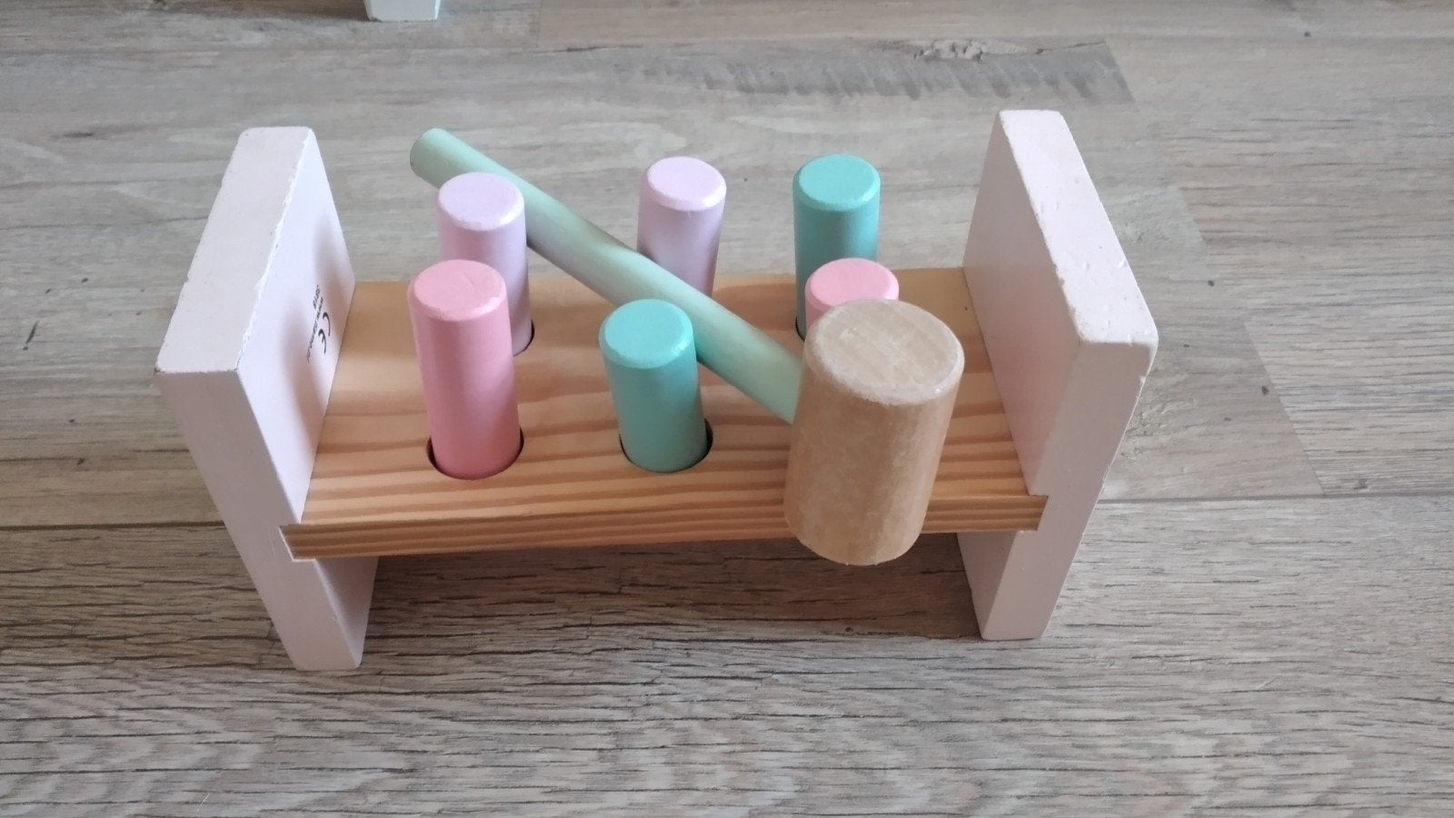 Houten hamertje tik speelgoed in pastelkleuren, Ophalen