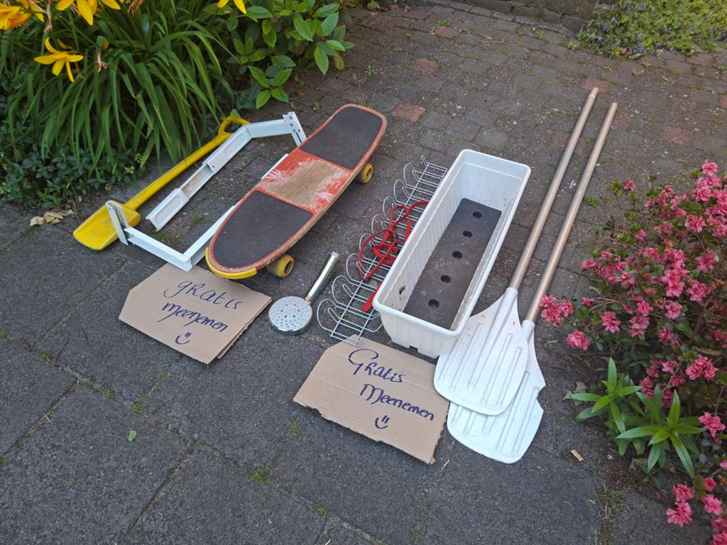 Gratis  Magnetron steun, Ophalen