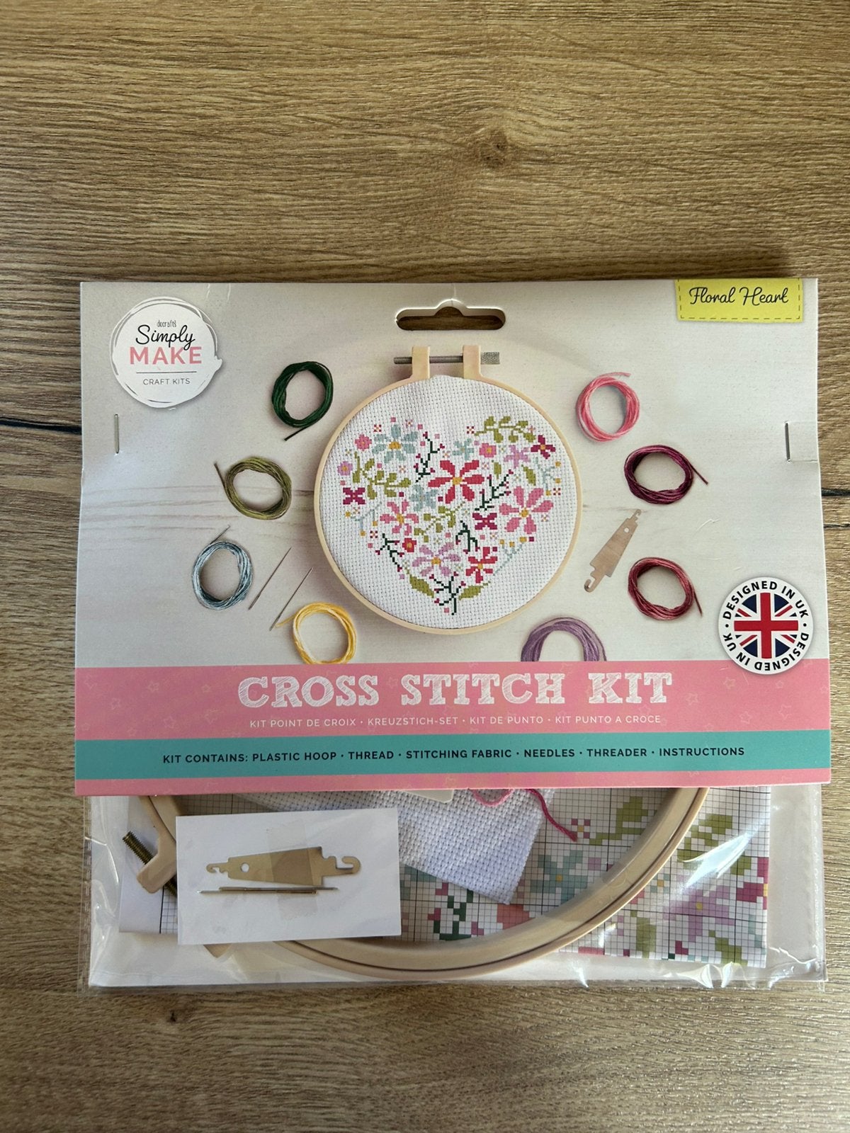 Borduurpakket bloemenhart (Nieuw), Hobby en Vrije tijd, Ophalen of Verzenden, Nieuw, Handborduren, Borduurpakket